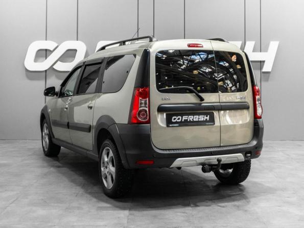 Lada (ВАЗ) Largus I с пробегом 2018 года, цена 929 000 рублей, 142531 км, универсал, Автокод Объявления
