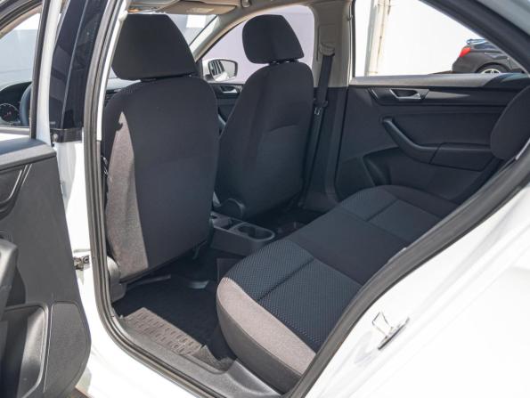 Volkswagen Polo VI с пробегом 2022 года, цена 1 449 000 рублей, 98135 км, лифтбек, Автокод Объявления