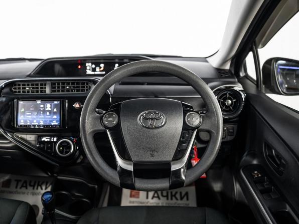 Toyota Aqua I Рестайлинг 2 с пробегом 2019 года, цена 1 120 300 рублей, 117604 км, хэтчбек, Автокод Объявления