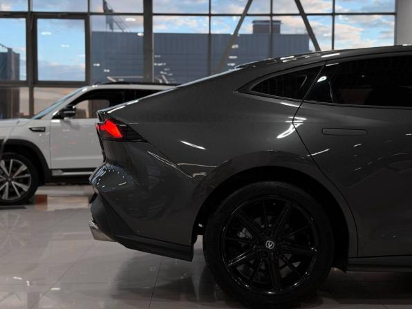 Changan UNI-V I с пробегом 2023 года, цена 2 249 900 рублей, 60000 км, лифтбек, Автокод Объявления