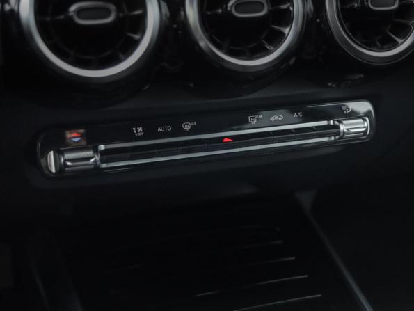 Mercedes-Benz GLB I (X247) с пробегом 2020 года, цена 3 405 848 рублей, 100218 км, внедорожник, Автокод Объявления