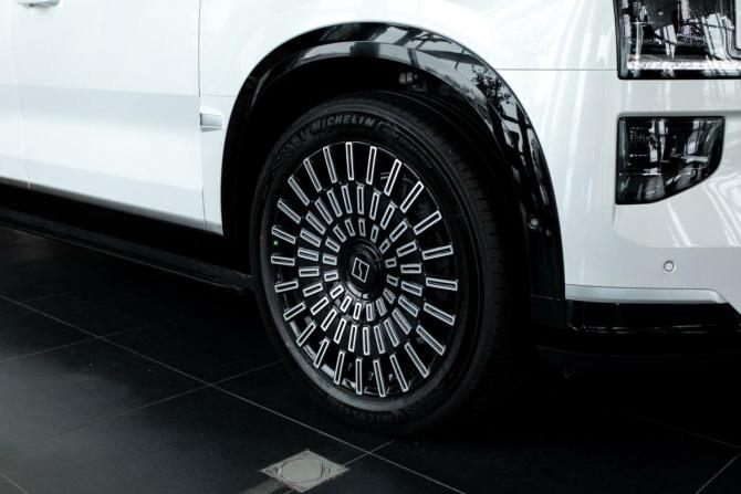 Новый Zeekr 9X 2025 года, цена 12 770 000 рублей, внедорожник, Автокод Объявления