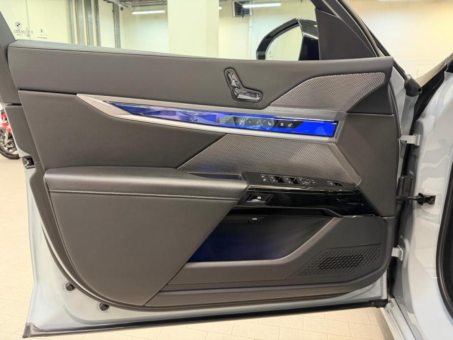 BMW 7 серии VII (G70) Санкт-Петербург  - изображение 13