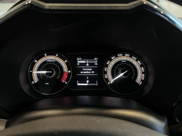 Lada (ВАЗ) Vesta I Рестайлинг (NG) с пробегом 2024 года, цена 1 360 000 рублей, 42495 км, седан, Автокод Объявления