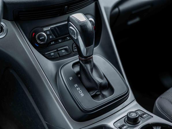 Ford Kuga II Рестайлинг с пробегом 2016 года, цена 840 000 рублей, 149738 км, внедорожник, Автокод Объявления