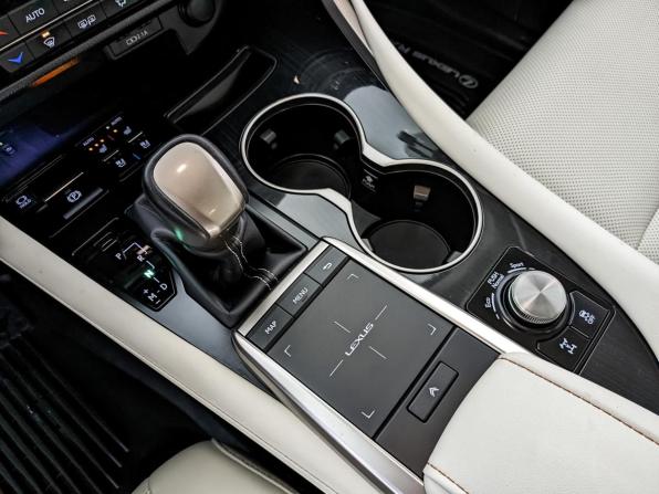 Lexus RX IV Рестайлинг с пробегом 2021 года, цена 4 800 000 рублей, 175434 км, внедорожник, Автокод Объявления