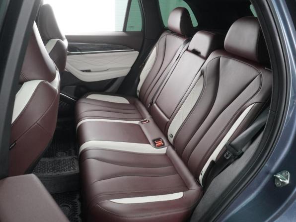 Geely Monjaro I с пробегом 2023 года, цена 3 249 000 рублей, 26133 км, внедорожник, Автокод Объявления