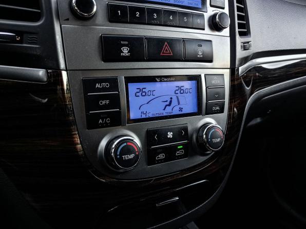 Hyundai Santa Fe II Рестайлинг с пробегом 2010 года, цена 1 099 500 рублей, 149367 км, внедорожник, Автокод Объявления