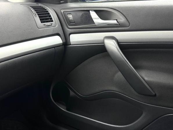 Skoda Octavia II (A5) Рестайлинг с пробегом 2011 года, цена 959 900 рублей, 138800 км, лифтбек, Автокод Объявления