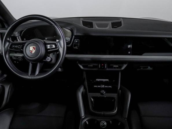 Porsche Cayenne III Рестайлинг с пробегом 2024 года, цена 11 100 000 рублей, 15450 км, внедорожник, Автокод Объявления