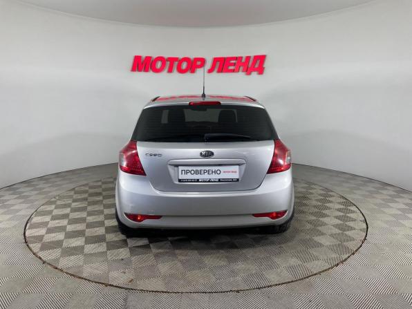 Kia Ceed I Рестайлинг с пробегом 2011 года, цена 590 000 рублей, 249397 км, хэтчбек, Автокод Объявления