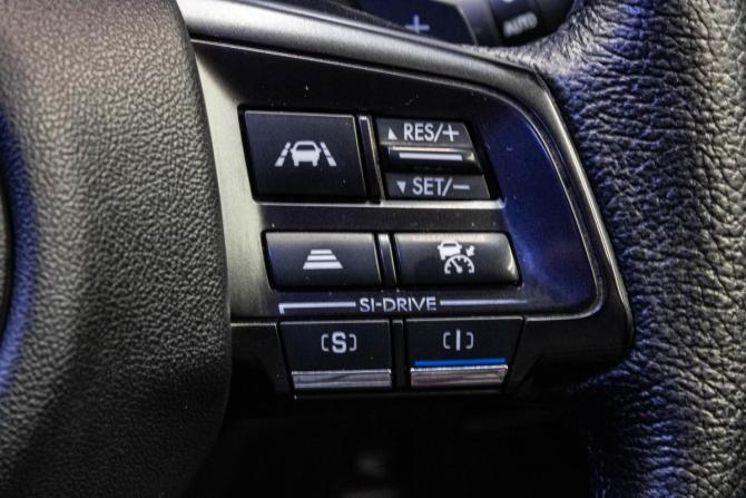 Subaru Levorg I с пробегом 2015 года, цена 1 329 000 рублей, 175024 км, универсал, Автокод Объявления