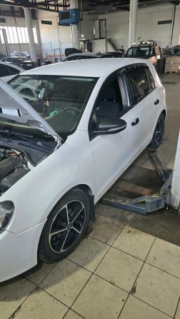 Volkswagen Golf VI с пробегом 2010 года, цена 420 000 рублей, 335000 км, хэтчбек, Автокод Объявления