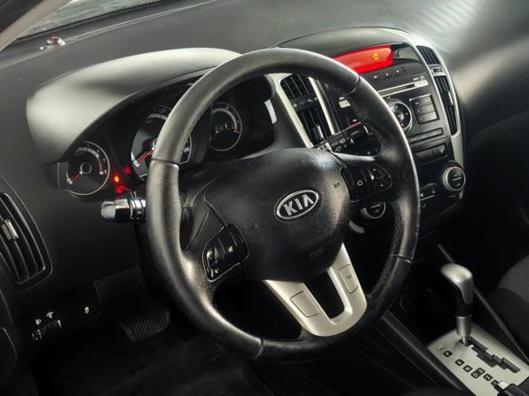 Kia Ceed I Рестайлинг с пробегом 2011 года, цена 710 000 рублей, 204757 км, универсал, Автокод Объявления