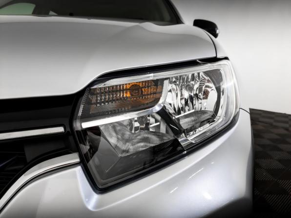 Renault Sandero II Рестайлинг с пробегом 2022 года, цена 1 435 000 рублей, 24650 км, хэтчбек, Автокод Объявления