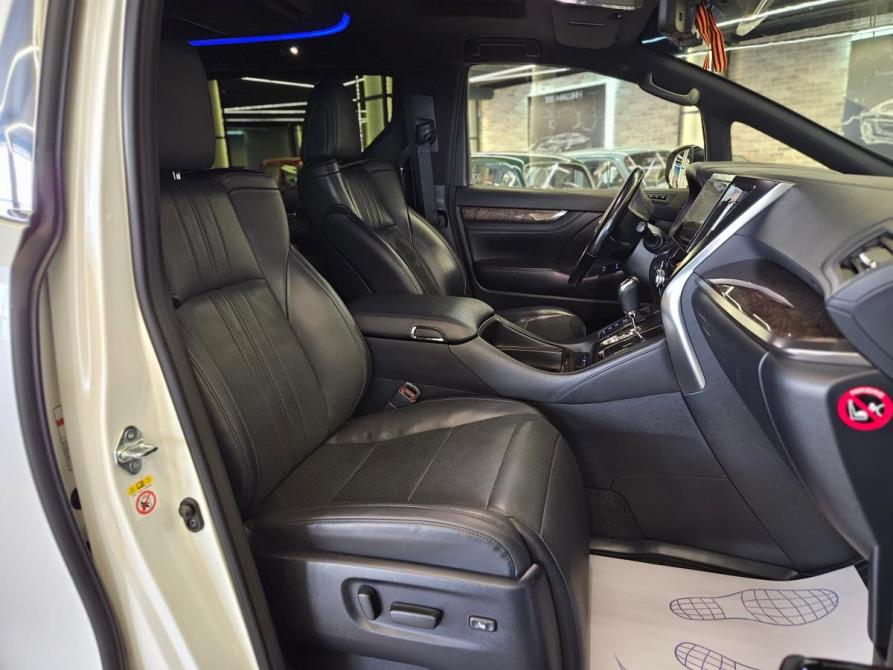 Toyota Alphard III Рестайлинг Краснодар  - изображение 10