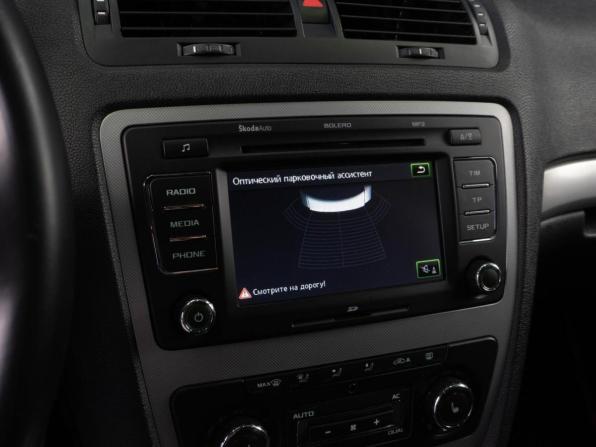 Skoda Octavia II (A5) Рестайлинг с пробегом 2013 года, цена 974 070 рублей, 172063 км, лифтбек, Автокод Объявления