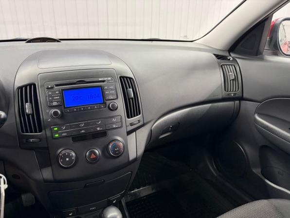Hyundai i30 I Рестайлинг с пробегом 2011 года, цена 977 000 рублей, 140000 км, хэтчбек, Автокод Объявления