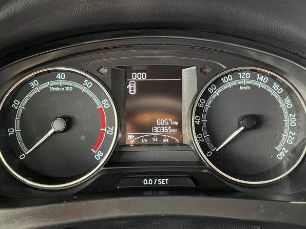 Skoda Rapid I Рестайлинг с пробегом 2019 года, цена 1 290 000 рублей, 130356 км, лифтбек, Автокод Объявления