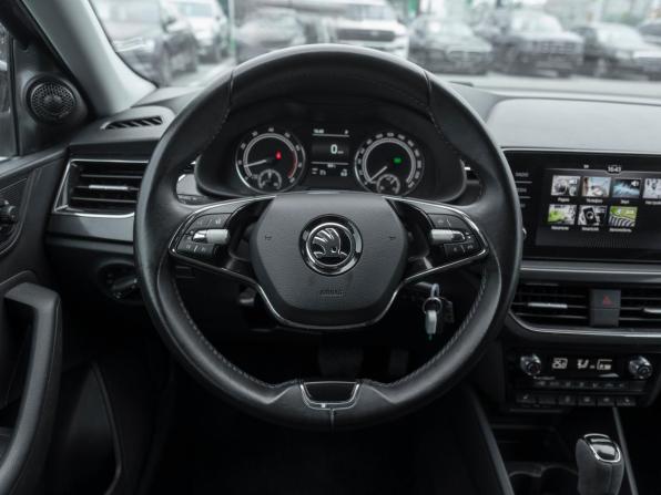 Skoda Rapid II с пробегом 2021 года, цена 1 870 000 рублей, 77062 км, лифтбек, Автокод Объявления