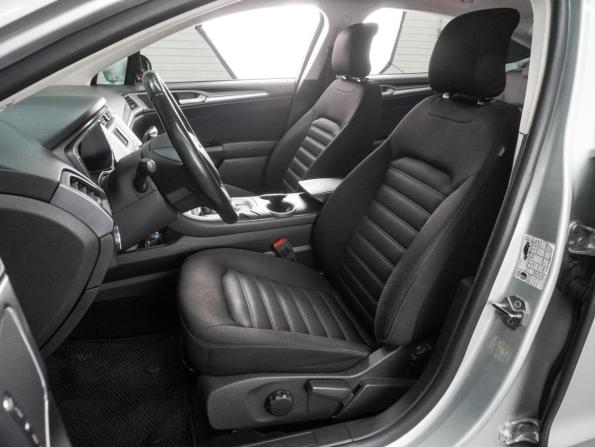 Ford Mondeo V с пробегом 2018 года, цена 1 449 000 рублей, 142234 км, седан, Автокод Объявления