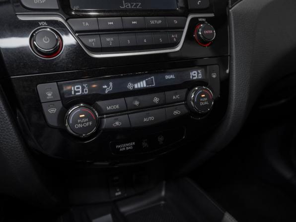 Nissan X-Trail III с пробегом 2015 года, цена 1 345 000 рублей, 189606 км, внедорожник, Автокод Объявления