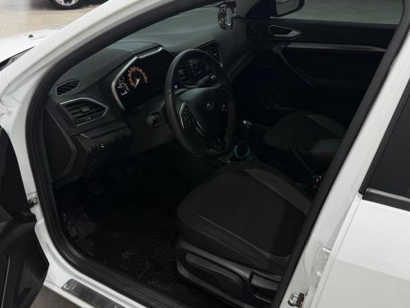 Lada (ВАЗ) Vesta I Рестайлинг (NG) с пробегом 2024 года, цена 1 349 000 рублей, 44500 км, седан, Автокод Объявления