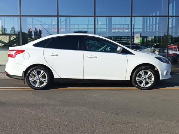 Ford Focus III с пробегом 2013 года, цена 730 000 рублей, 236156 км, седан, Автокод Объявления