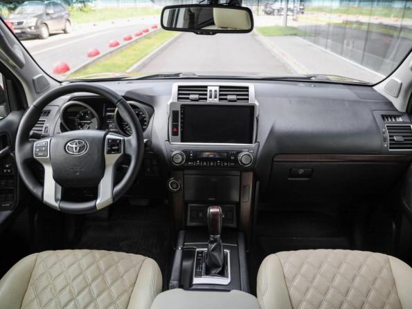 Toyota Land Cruiser Prado 150 Series Рестайлинг 1 с пробегом 2014 года, цена 3 399 000 рублей, 186949 км, внедорожник, Автокод Объявления