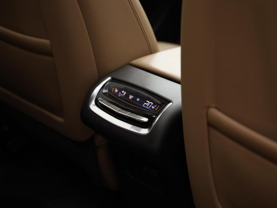 Cadillac XT6 I Санкт-Петербург  - изображение 27