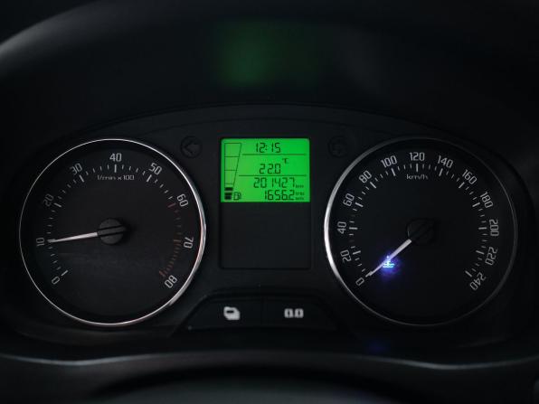 Skoda Fabia II Рестайлинг с пробегом 2011 года, цена 407 000 рублей, 201425 км, хэтчбек, Автокод Объявления