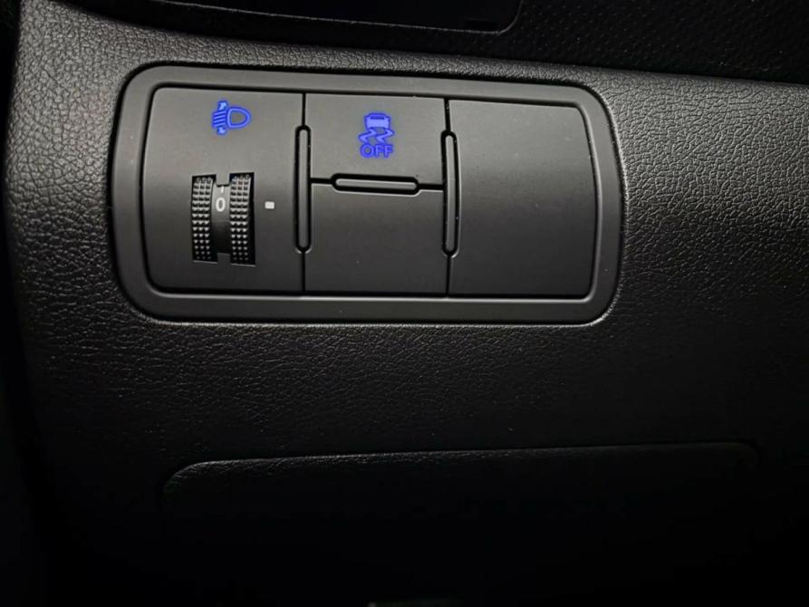 Hyundai Solaris I Рестайлинг Псков  - изображение 17