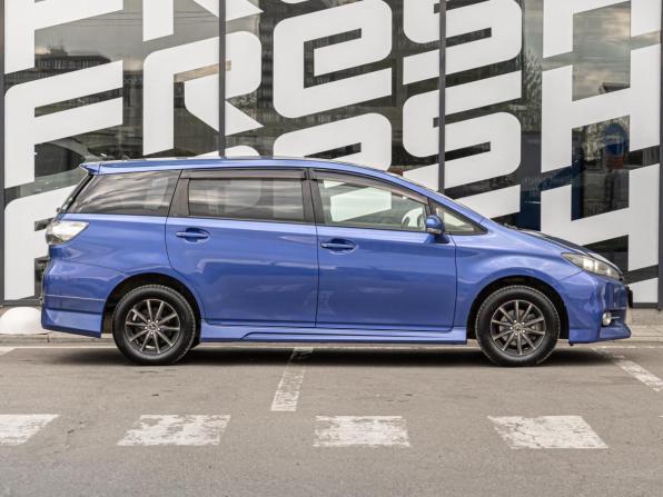 Toyota Wish II Рестайлинг с пробегом 2012 года, цена 1 530 000 рублей, 116600 км, минивэн, Автокод Объявления