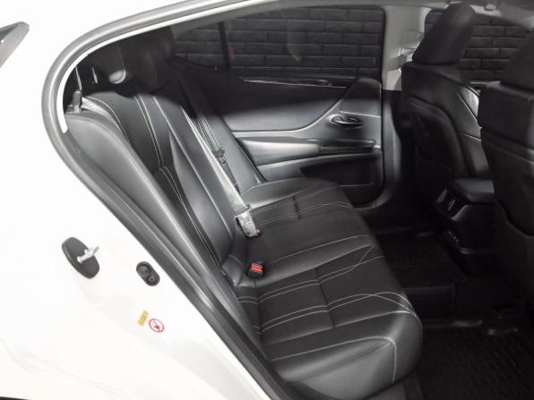 Lexus ES VII с пробегом 2019 года, цена 4 200 000 рублей, 79027 км, седан, Автокод Объявления