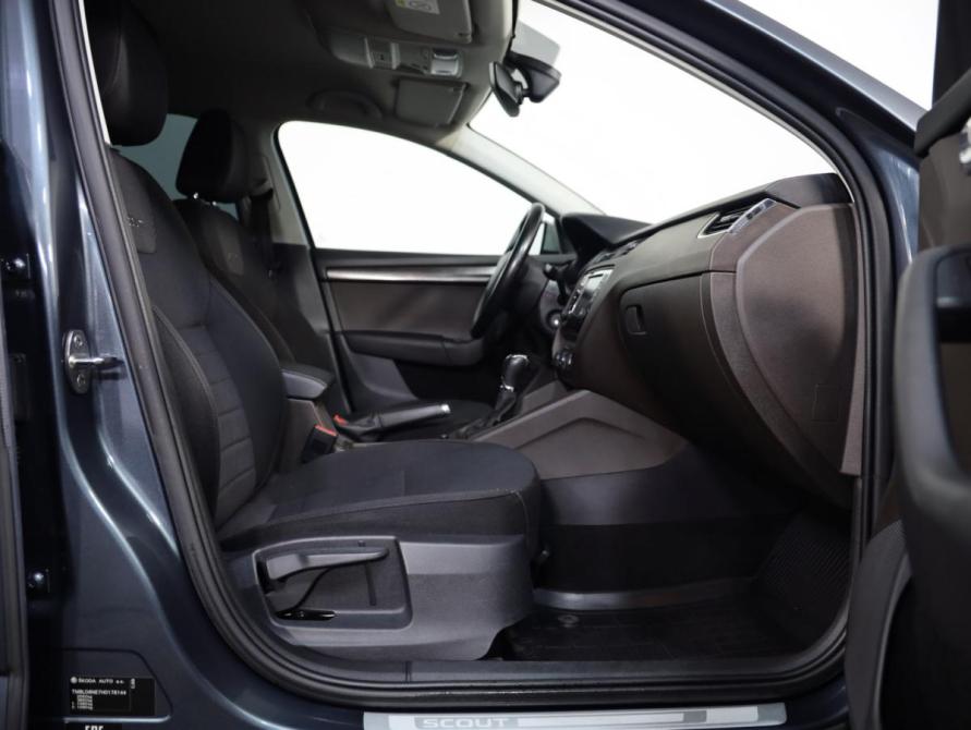 Skoda Octavia III (A7) Санкт-Петербург  - изображение 22
