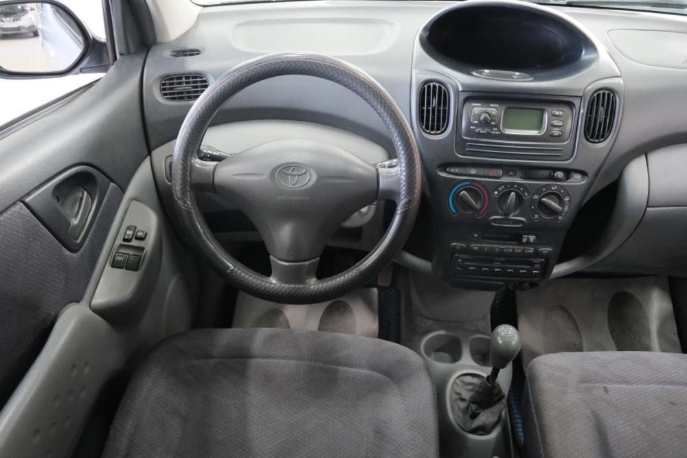 Toyota Yaris Verso Омск  - изображение 12