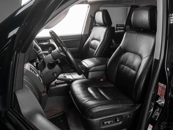 Toyota Land Cruiser 200 Series Рестайлинг 1 с пробегом 2013 года, цена 3 949 000 рублей, 193941 км, внедорожник, Автокод Объявления