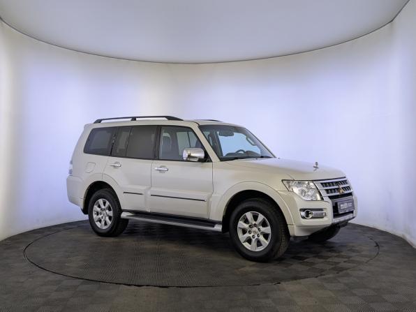 Mitsubishi Pajero IV Рестайлинг 2 с пробегом 2021 года, цена 4 350 000 рублей, 32830 км, внедорожник, Автокод Объявления
