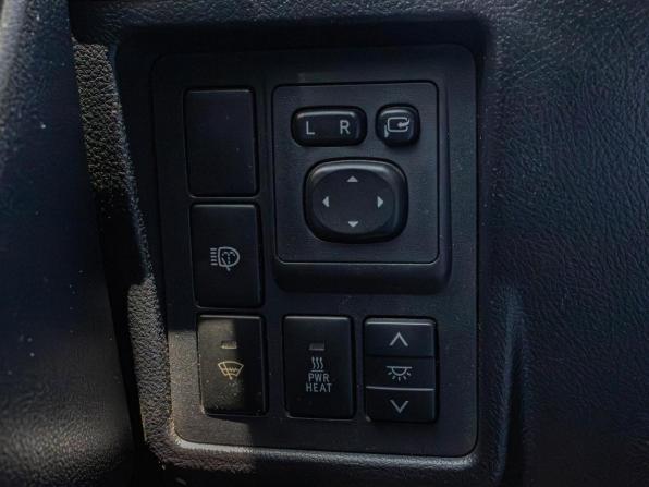 Toyota Land Cruiser Prado 150 Series с пробегом 2010 года, цена 2 290 000 рублей, 262041 км, внедорожник, Автокод Объявления