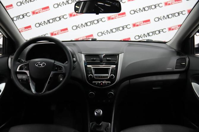 Hyundai Solaris I Рестайлинг с пробегом 2015 года, цена 825 250 рублей, 117076 км, хэтчбек, Автокод Объявления