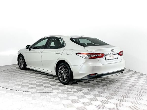 Toyota Camry VIII (XV70) с пробегом 2020 года, цена 2 614 300 рублей, 72395 км, седан, Автокод Объявления