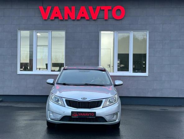 Kia Rio III с пробегом 2013 года, цена 680 000 рублей, 304341 км, седан, Автокод Объявления