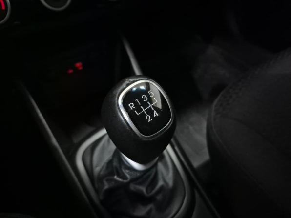 Kia Rio III Рестайлинг с пробегом 2016 года, цена 1 000 000 рублей, 104686 км, седан, Автокод Объявления