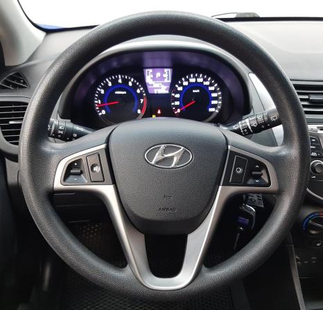 Hyundai Solaris I Рестайлинг с пробегом 2015 года, цена 1 120 000 рублей, 97098 км, хэтчбек, Автокод Объявления