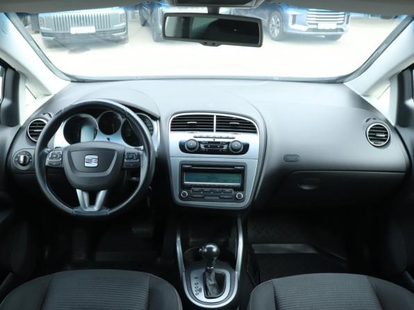 SEAT Altea I Рестайлинг с пробегом 2012 года, цена 760 000 рублей, 295493 км, компактвэн, Автокод Объявления