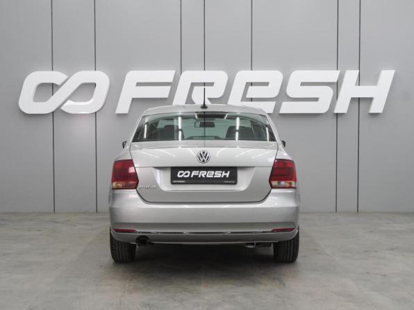 Volkswagen Polo V Рестайлинг с пробегом 2019 года, цена 1 340 000 рублей, 39892 км, седан, Автокод Объявления