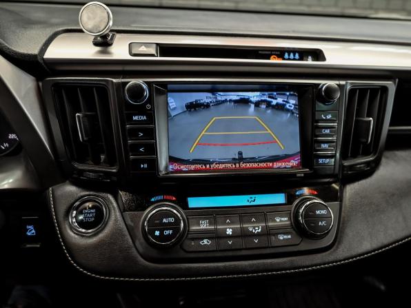 Toyota RAV4 IV (XA40) Рестайлинг с пробегом 2017 года, цена 2 450 000 рублей, 180012 км, внедорожник, Автокод Объявления