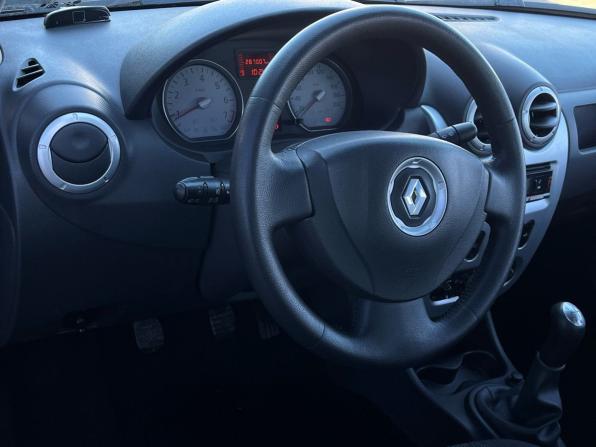 Renault Logan I Рестайлинг с пробегом 2011 года, цена 430 000 рублей, 287000 км, седан, Автокод Объявления