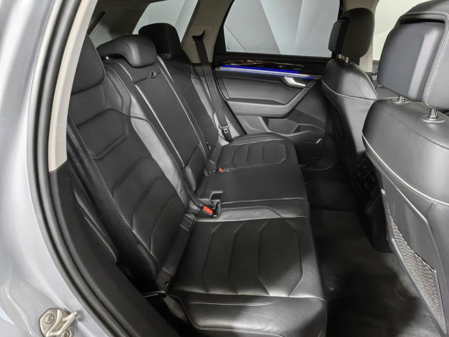 Volkswagen Touareg III Москва  - изображение 16