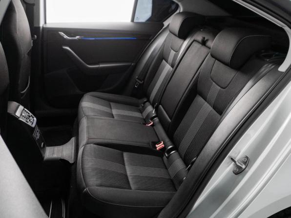 Skoda Octavia III (A7) Рестайлинг с пробегом 2018 года, цена 1 879 000 рублей, 109279 км, лифтбек, Автокод Объявления